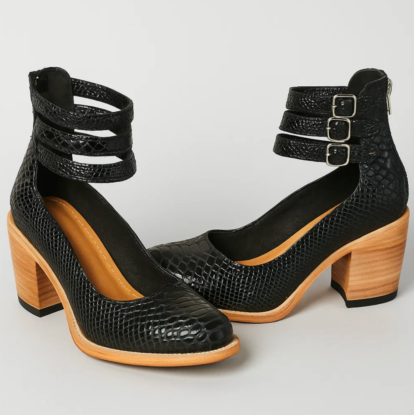ADELE™ – VINTAGE-INSPIREDE LÆDERPUMPS MED ELEGANT HÆ