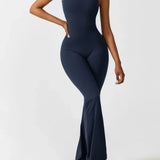 RIORA™ – ELEGANT JUMPSUIT MED V-ÅBEN RYG