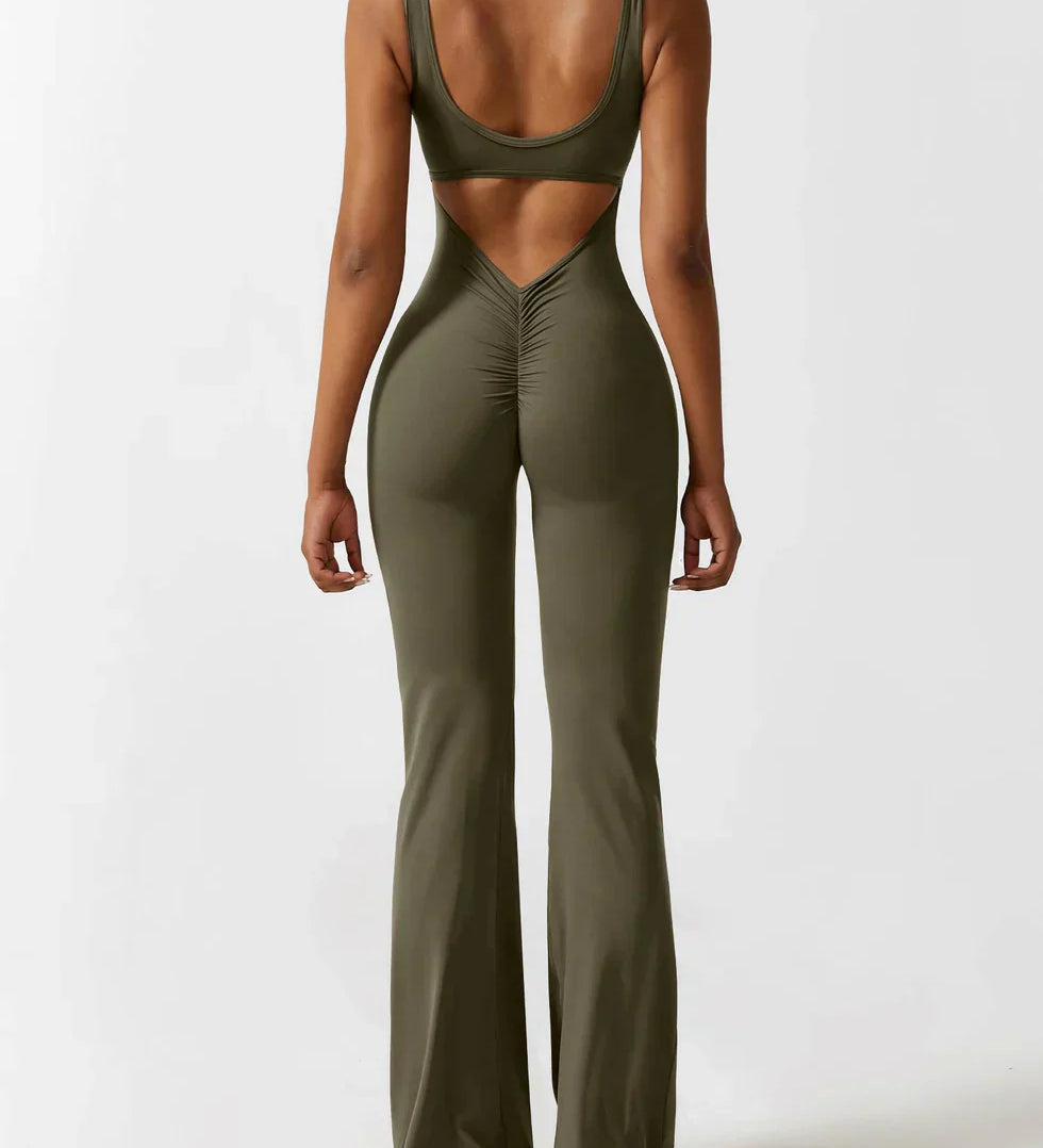 RIORA™ – ELEGANT JUMPSUIT MED V-ÅBEN RYG