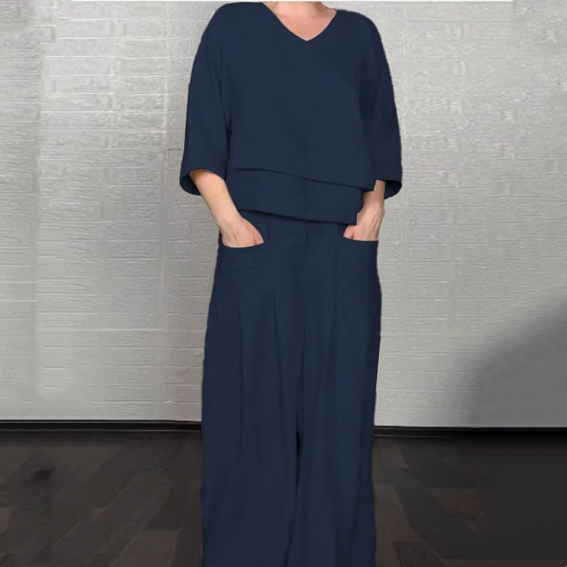 VALENTINA™ – TO-DELS SÆT MED AFSLAPPET PASFORM OG MINIMALISTISK STIL