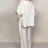 VALENTINA™ – TO-DELS SÆT MED AFSLAPPET PASFORM OG MINIMALISTISK STIL